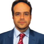 Selfie-headshot-linkedin-bio-suit-tie